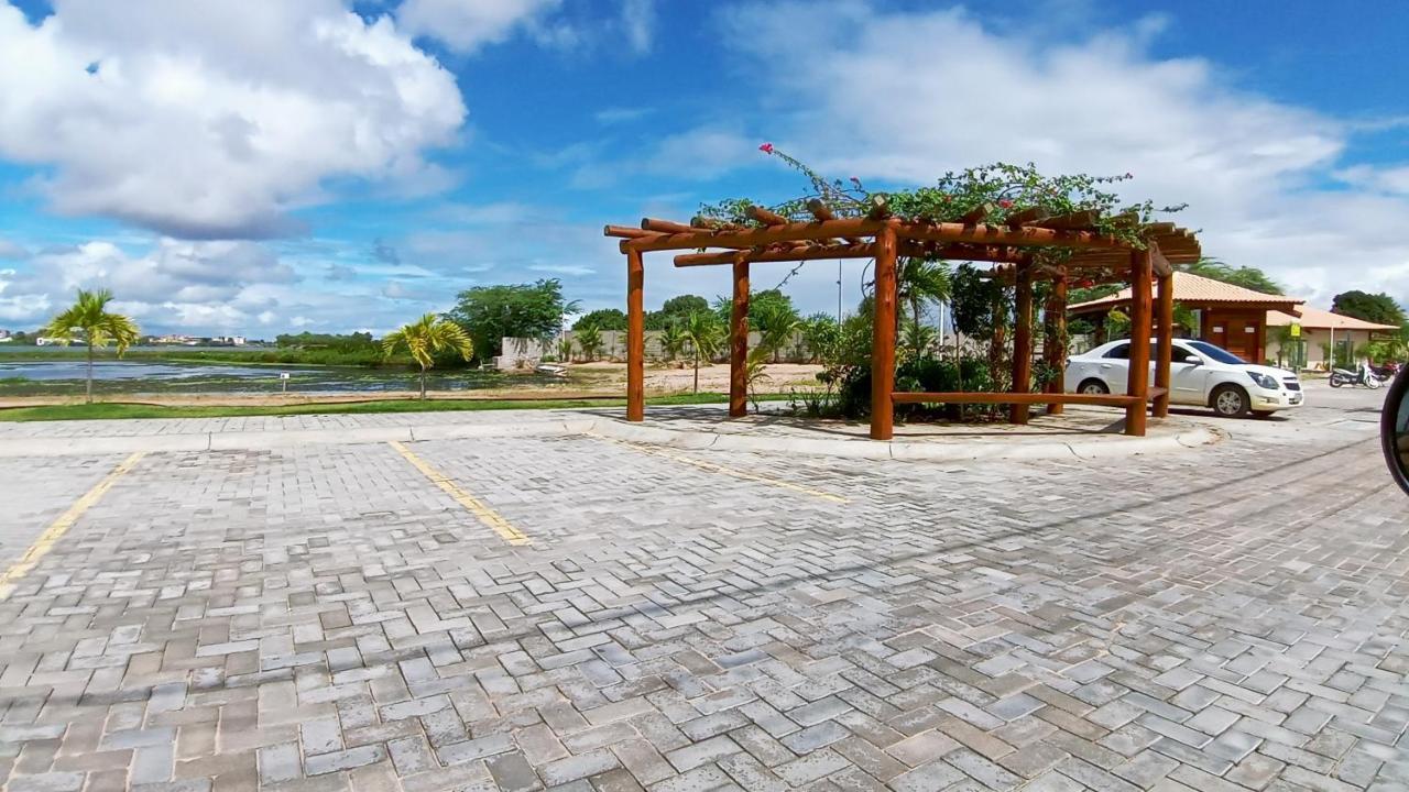 Apartamento Beira Rio No Condominio Brisas Do Lago 保罗阿方索城 外观 照片